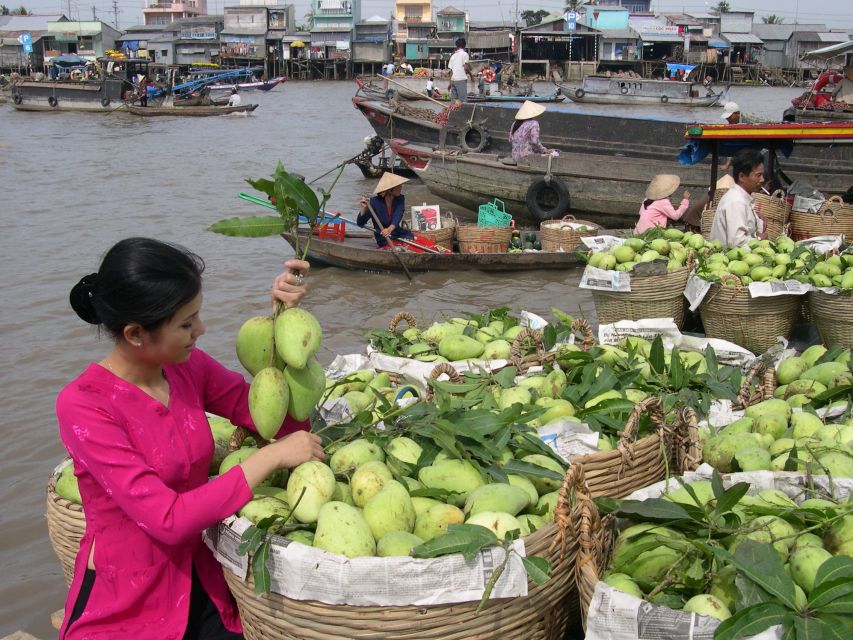 HCMC: Cai Rang Floating Market & Mekong Delta Private Tour - Cai Rang Floating Market: what you will see on the water