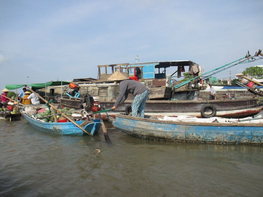 HCMC: Cai Rang Floating Market & Mekong Delta Private Tour - Lunch in the Mekong Delta, plus time to reset before HCMC