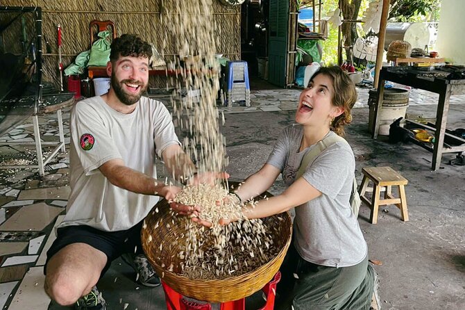 HCMC: Can Tho Floating Market - Son Islet 1-Day Mekong Delta Tour - Can Tho Traditional Workshops and the Hu Tieu Rice Vermicelli Moment