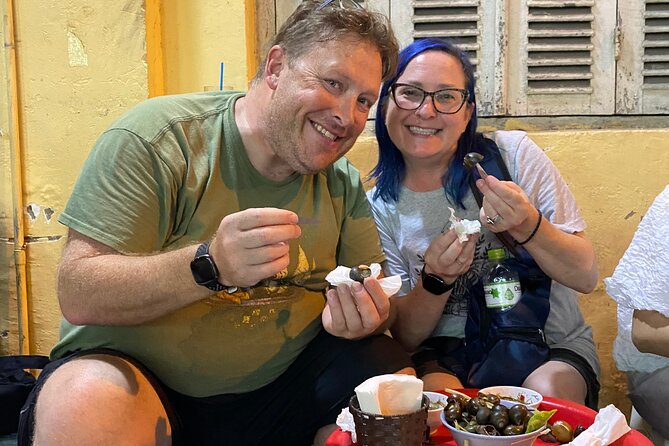 [Hi-end] Private Hanoi Street Food Tour With Real Foodie - Walking the Old Quarter with Chris: history between bites