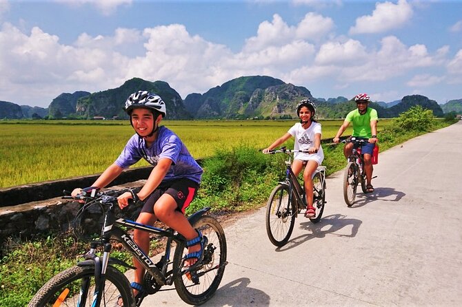 Hidden Ninh Binh Luxury Full Day Group Tour (Tam Coc - Hoa Lu) - Key points worth knowing before you go