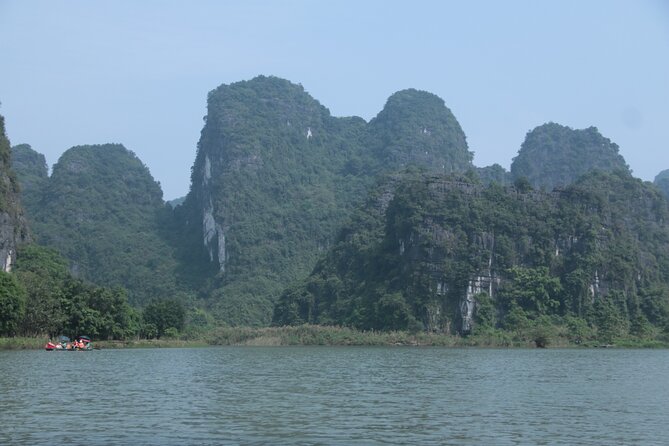 Hidden Ninh Binh Luxury Full Day Group Tour (Tam Coc - Hoa Lu) - Tam Coc by boat: about 1.5 hours on the river