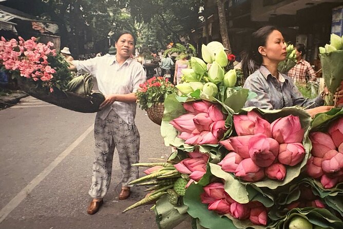 Highlights and Secrets of Hanoi Old Quarter Through Train Street - Long Bien Bridge: a historical landmark you can still experience