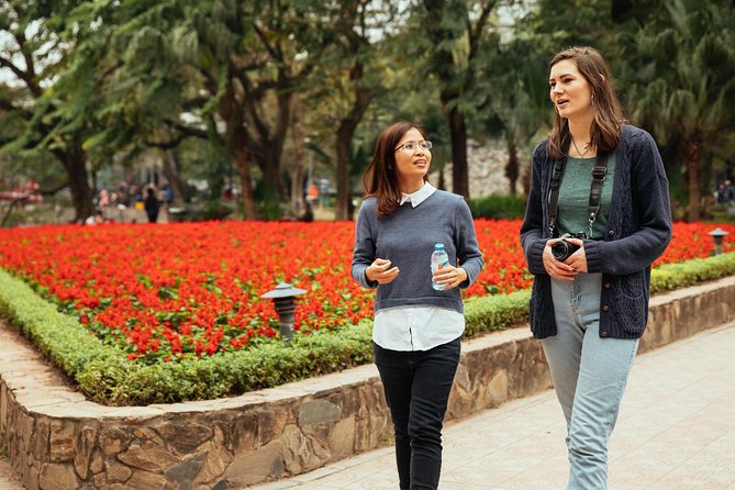 Highlights & Hidden Gems With Locals: Best of Hanoi Private Tour - Ngọc Sơn Temple and the turtle connection at Hoàn Kiếm Lake