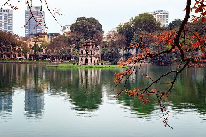 Highlights of Hanoi Full-Day City Tour - Hoa Lo Prison: a heavy stop, paced for reading