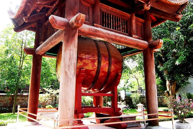 Highlights of Hanoi Full-Day City Tour - English-guide expectations, and the one snag to plan for