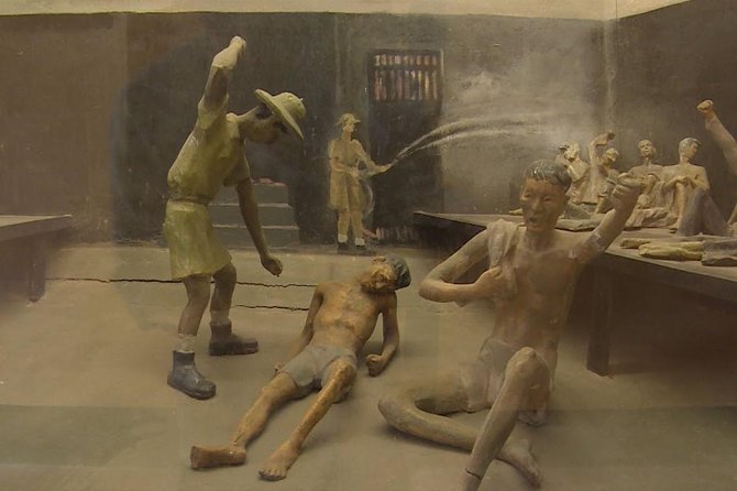 Highlights of Hanoi Full-Day City Tour - Vietnam Museum of Ethnology: an easy win for culture