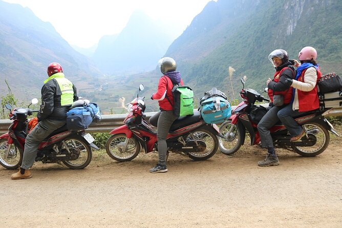 Hight Quality Small Group Easy Rider4 Day 3 Night + Private Room - Day 2: Lung Cu Flag Tower, Tham Ma Road, and Dong Van Town