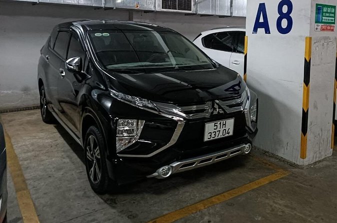 HO CHI MINH AIRPORT: CAR 7s PICK UP <-> HOTEL (one way transfer) - Meeting point details that matter: Hotel Majestic Saigon and how to use it