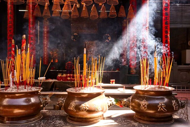 Ho Chi Minh Best Walking Tour: Food, Coffee & History - Stop 5: Ba Thien Hau Temple in Cho Lon (Chinatown)
