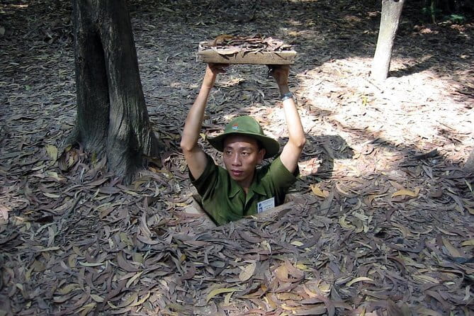Ho Chi Minh City and Cu Chi Tunnels 1 Day | Option: Shooting Guns - The shooting guns option: what I would confirm before paying extra