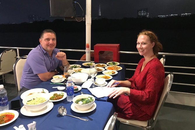 Ho Chi Minh City by Night - Dinner on River Junk - Dinner on the river with live music: where the night view actually happens