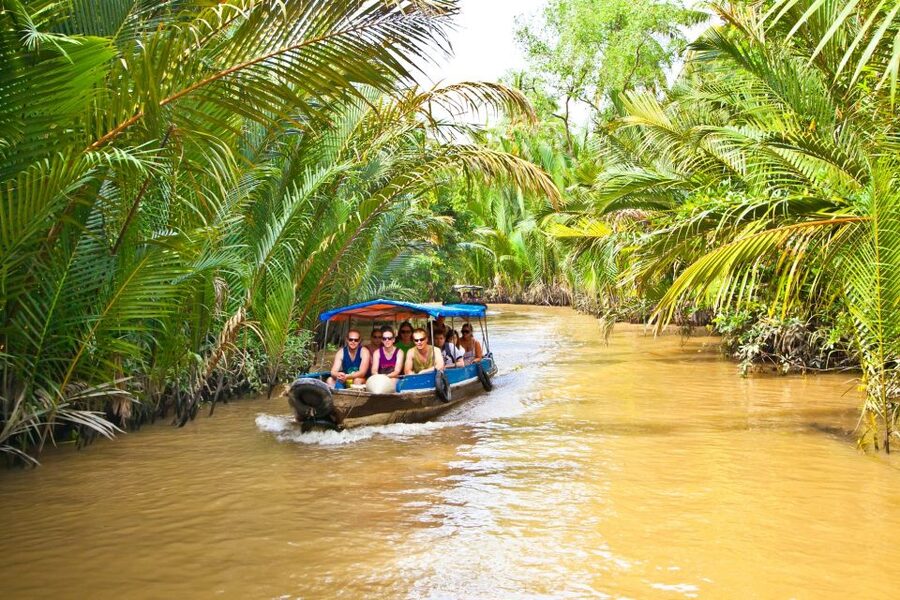 Ho Chi Minh City: Discover Mekong Delta & Coconut Village - Ben Tre and the Coconut Kingdom: from trees to candy