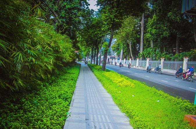 Ho Chi Minh City Half-day Tour - War Remnants Museum: photographs plus real military hardware outside