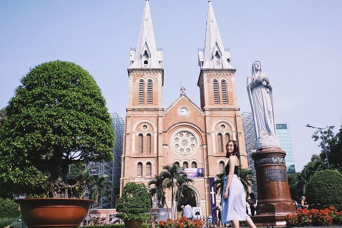 ️ Ho Chi Minh City Instagram Tour: Hidden Gems (Private & All-Inclusive) - Ho Chi Minh Square and City Hall exterior: architectural pride, no entry
