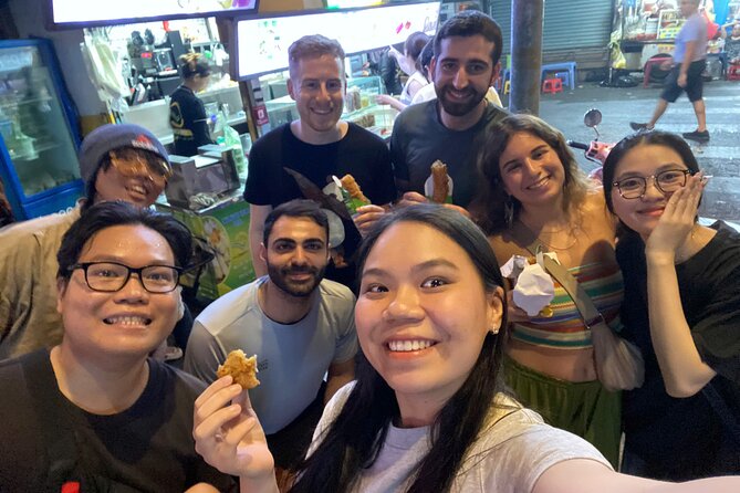 Ho Chi Minh city: Michelin-Recognized Food Tour with Local Expert - Motorbike at night: how the ride turns food into real city time