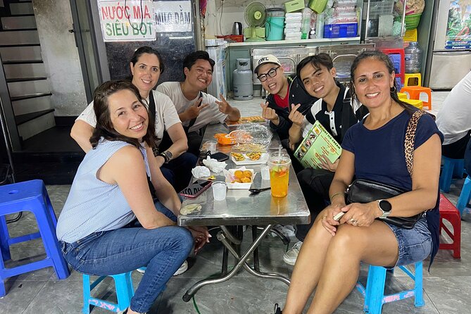 Ho Chi Minh city: Michelin-Recognized Food Tour with Local Expert - Should you book this Michelin street food motorbike tour?