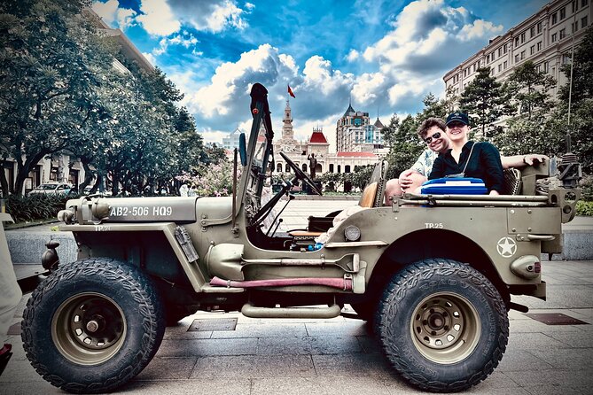 Ho Chi Minh City Private Half-Day Tour by U.S Army Jeep - Emperor Jade Pagoda and the calmer side of District 1