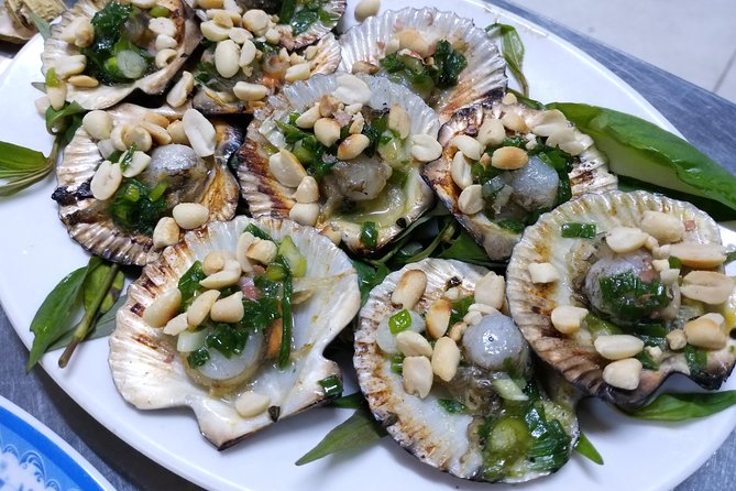 Ho Chi Minh City’s most delicious street food tour by motorbike - Stop 3: Phú Nhuận, where locals eat and unwind