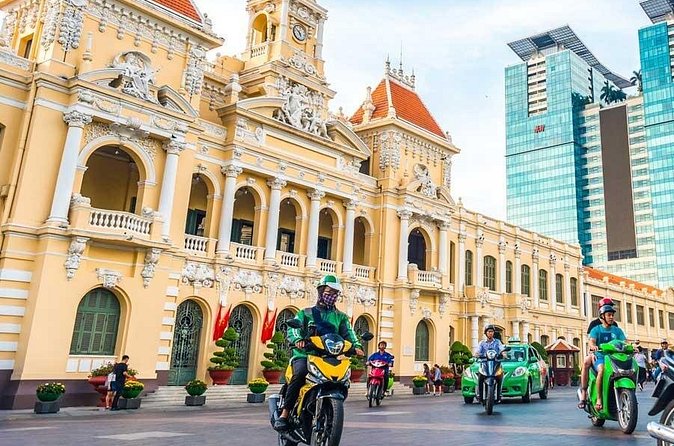 Ho Chi Minh City Shore Excursion: Private City Tour Including Cyclo Ride - Emperor Jade Pagoda: a calm break with a major modern connection