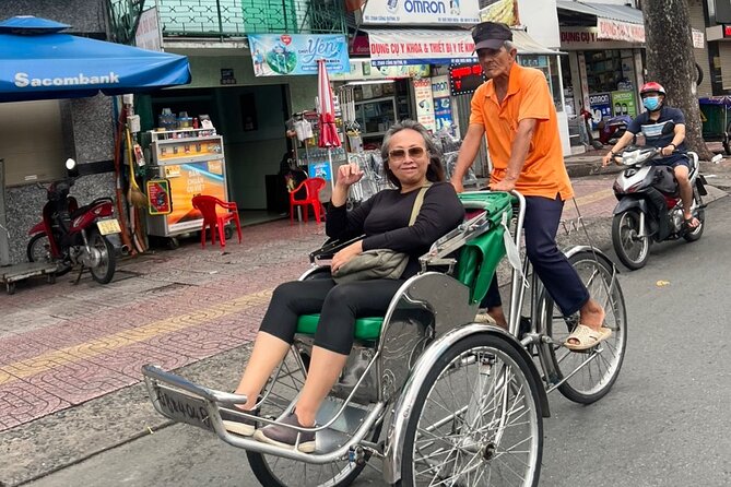 Ho Chi Minh City Sightseeing Panoramic Cyclo Private Tour - How a Panoramic Cyclo Tour Feels in Ho Chi Minh City