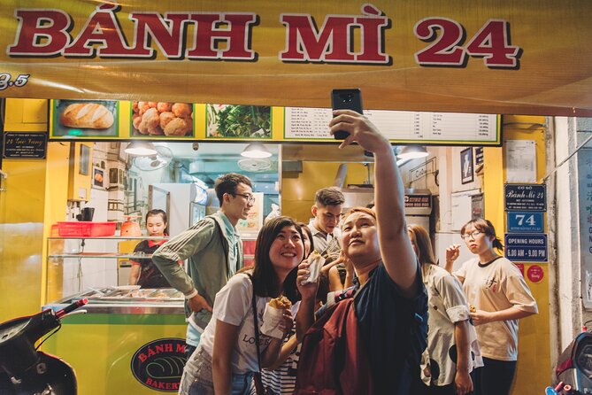 Ho Chi Minh City Street Food Tour & Sightseeing By Motorbike - Chuối nếp nướng and a pause at Thích Quảng Đức
