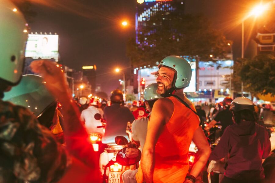 Ho Chi Minh: Private City Tour and Dinner Cruise with Buffet - Who should book this, and who should choose something else