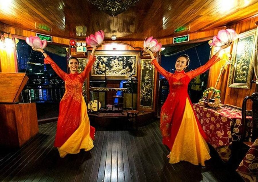 Ho Chi Minh: Private City Tour and Dinner Cruise with Buffet - Value check: why $54 for dinner cruise plus ride can make sense