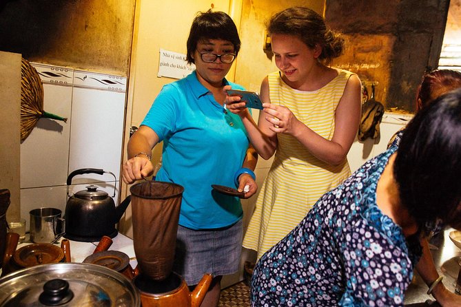 Ho Chi Minh: PRIVATE Off the Beaten Track Tour with a Local - Pace, Footwear, and Street Safety Tips That Matter