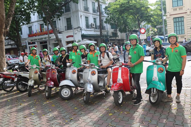 Ho Chi Minh Vespa City Tour 4,5 hours - Ho Thi Ky Flower Market and Binh Tay Market Chinatown energy