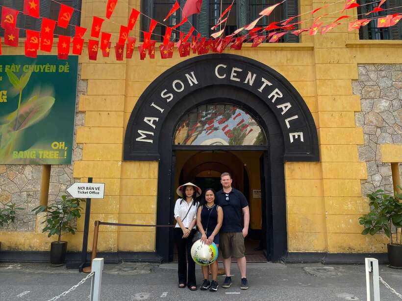 Hoa Lo Prison and Little Paris in Hanoi - Key highlights worth planning around