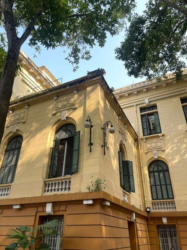 Hoa Lo Prison and Little Paris in Hanoi - Vietnamese coffee, local tips, and why the extras matter