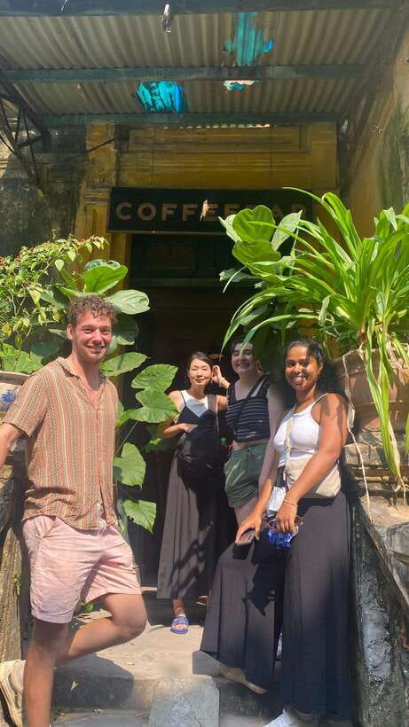 Hoa Lo Prison and Little Paris in Hanoi - Meeting points, walking pace, and what 3.5 hours really means