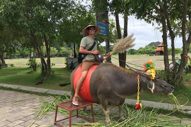 Hoa Lu - Mua Cave - Tam Coc/Trang An - DELUXE Small Group Tour - What to pack and how to stay comfortable in the heat