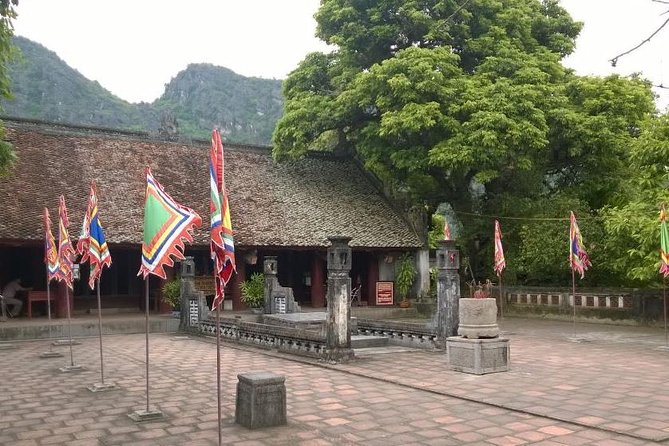 Hoa Lu - Tam Coc boat Trip and Mua Cave - What to bring and how to pace yourself