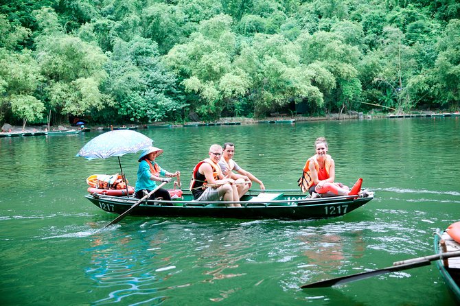 Hoa Lu Temple, Trang An boat trip & Mua Cave Mountain day trip - best selling - Mua Cave: The 500-Step Climb For Tam Coc Views