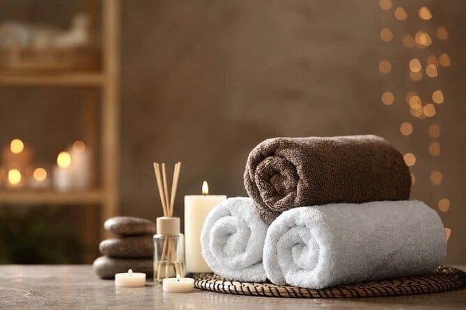 Hoang Spa Nourishing Shampoo & Head Shoulders Face Massage - Finding Hoang Spa in Old Square, and what the arrival feels like