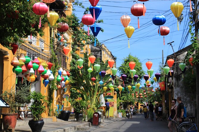 Hoi An Ancient Town - Night Market Street Food Tours By Night - A private walking food tour works best when you want structure