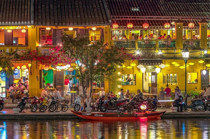 Hoi An Ancient Town - Night Market Street Food Walking Tours - Who should book this Hoi An night street food tour
