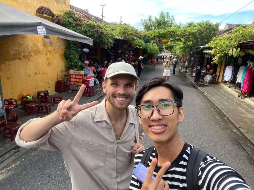 Hoi An Ancient Town - Walking Tour with Local Guide - The UNESCO ticket step: what costs extra and how to avoid a scramble