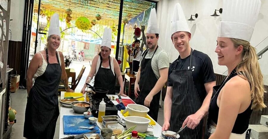 Hoi An Authentic Cooking Class with Pro Chef in Small group - Cooking in a local kitchen beats the big-group churn