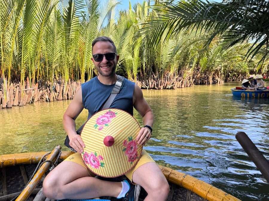Hoi An Basket Boat Ride in Water Coconut Forest - Rain, sun, and comfort: what to do with the weather reality