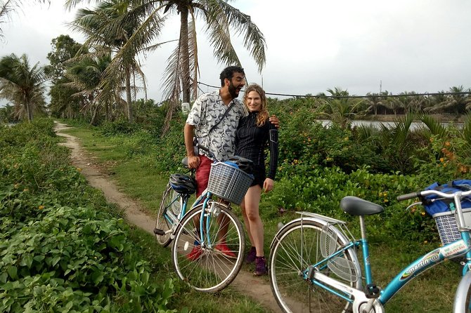HOI AN Biking Vegetable Village, Basket Boat, Coconut Forest - Tra Que vegetable village, herb gardens, and helping with the soil