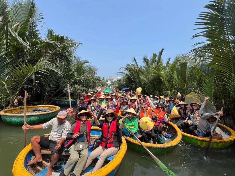 Hoi An: Coconut Basket Boat Ride by Hangcoconut - Artisan basket boat performance plus karaoke on the river
