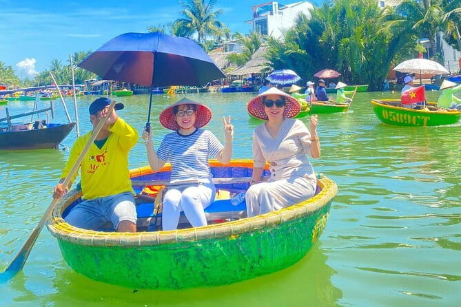 Hoi an Coconut Boat & Hoi an Ancient Town From Da nang or Hoi an - Coconut basket boats in Bay Mau: paddling, performances, and boat racing