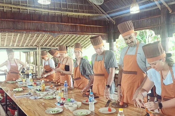 Hoi An Cooking Class with Market Visit - The Basket Boat Ride and Cast-Net Practice: What Makes It Fun