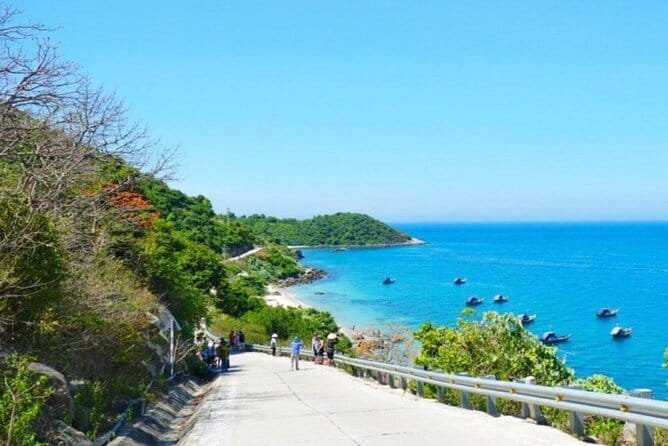 Hoi An Countryside Tour by Car/Motorbike or cycling - Stop 2: Cam Thanh Coconut Nipa Forest basket boats and fishing-style fun