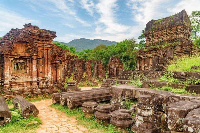 Hoi An/Da Nang: My Son Sanctuary - Golden Bridge by Car - A private Da Nang-to-Hoi An style day trip, minus the tour-group stress