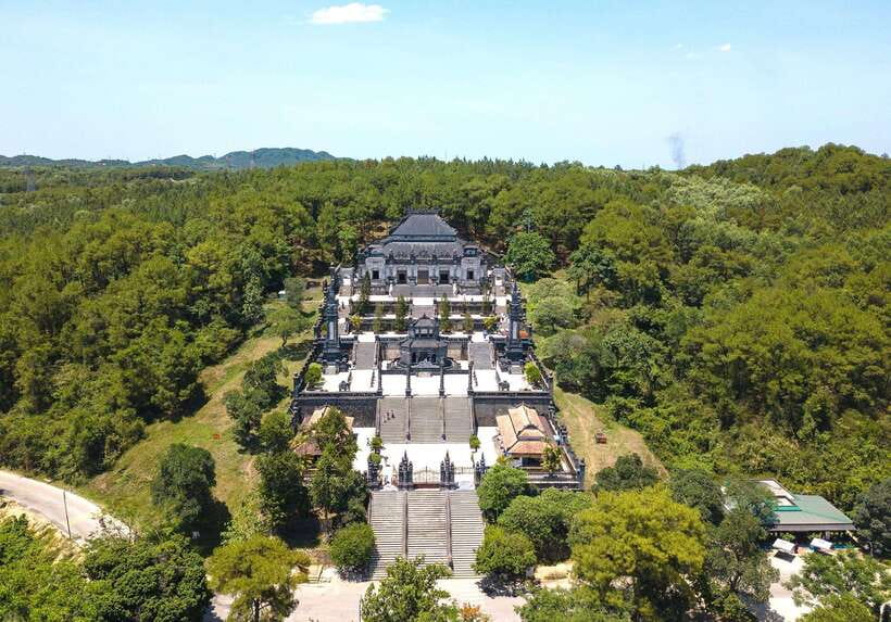 Hoi An/Da Nang : Private Day Trip to Imperial City - Hue - Hai Van Pass: The Mountain Road That Sets The Mood For Hue