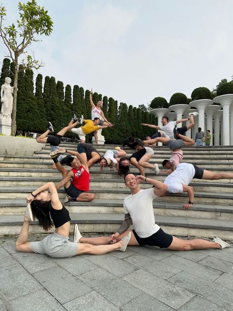 Hoi An/Danang: Bana Hills and Golden Bridge Small Group Tour - Golden Bridge Check-in: How to Get the Shots Without Stress